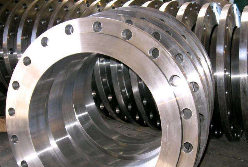 大(da)型法蘭(lán)相關标(biao)準詳解(jie)